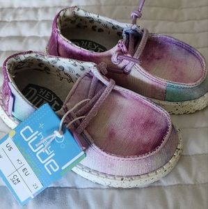 HEYDUDE Girls Wendy Slip Ons
